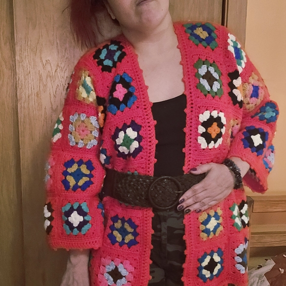 Handmade Crochet Cardigan Sweater XL Granny Square Vintage Red Multicolor - Picture 3 of 13